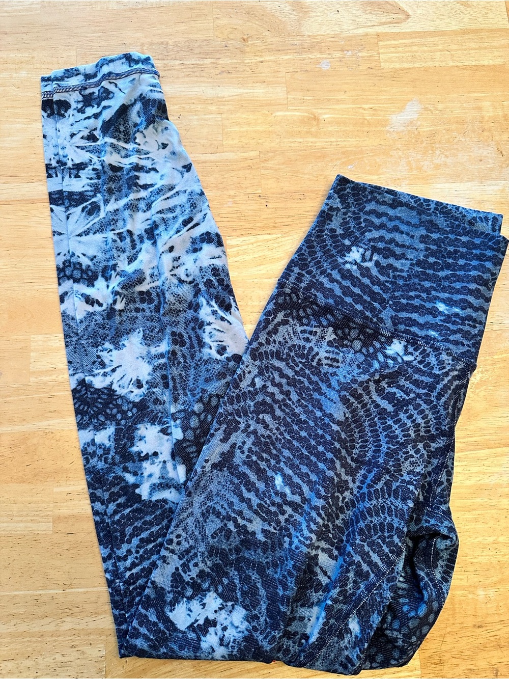 Lululemon align leggings size 6
